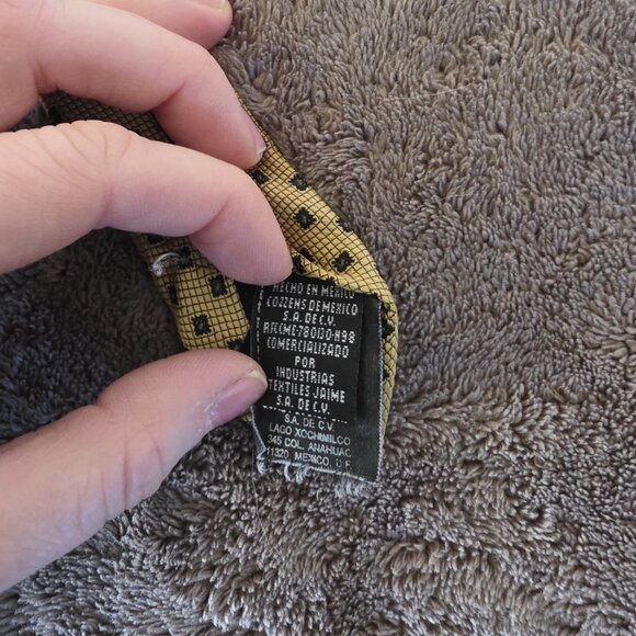 Guy Laroche Paris Gold Necktie Micro Square Pattern Luxury Designer Silk Tie - Picture 8 of 12